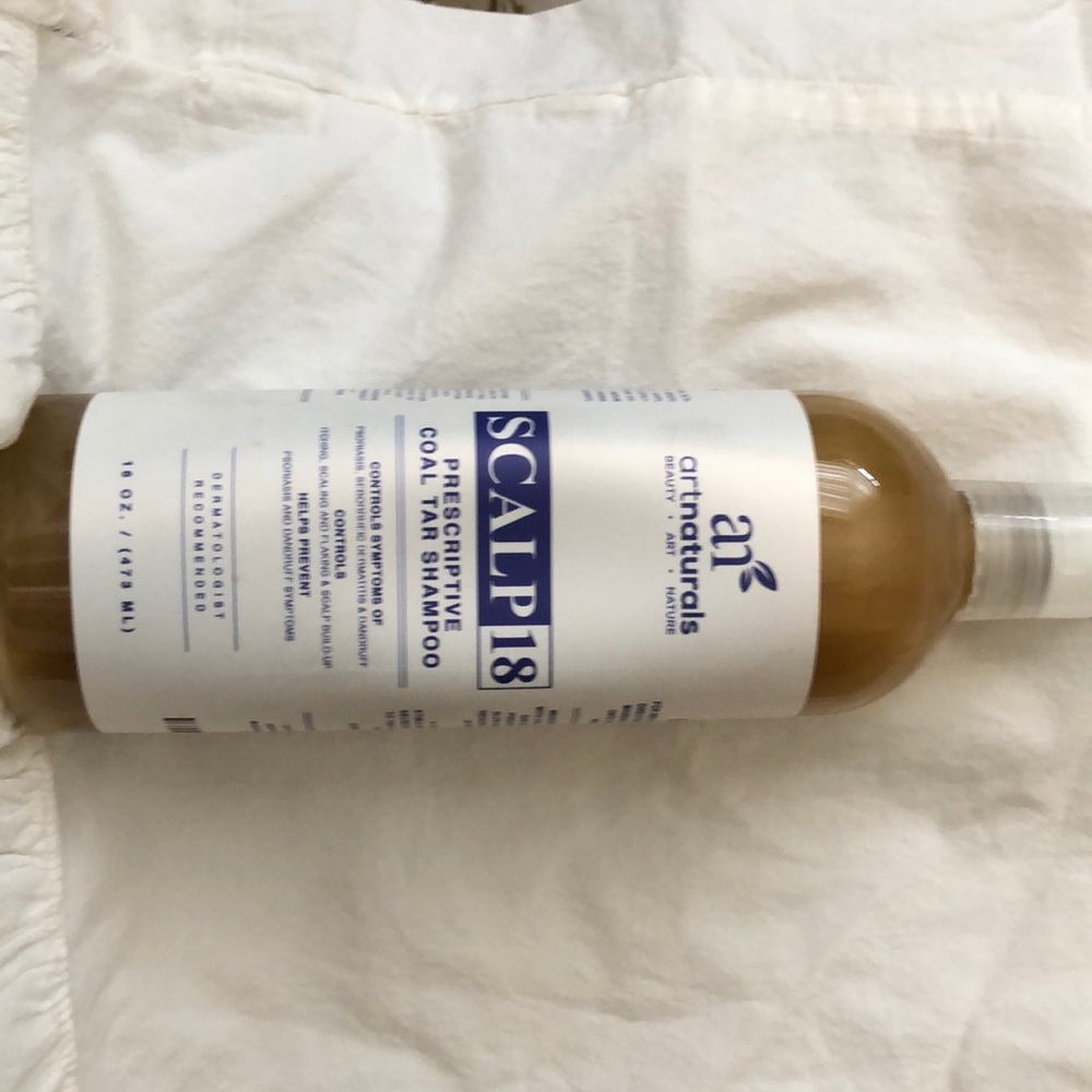 Organic natural coal tar shampoo